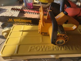 WEN Lumberjack 14-inch Electric Chainsaw.