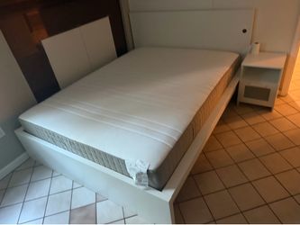 Queen bed fream and mattress