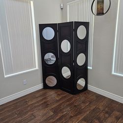 3 Panel Wood/Mirror Room Divider