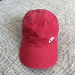 Nike Air Women’s Pink Athletic Sportswear Gym Running Workout Strapback Hat