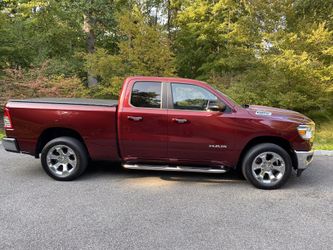 Westin 4” Platinum Oval Nerf Bars-Free For Pickup In croton On Hudson, NY