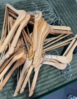 Wooden Top Hangars
