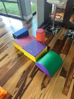 Kids climbing blocks