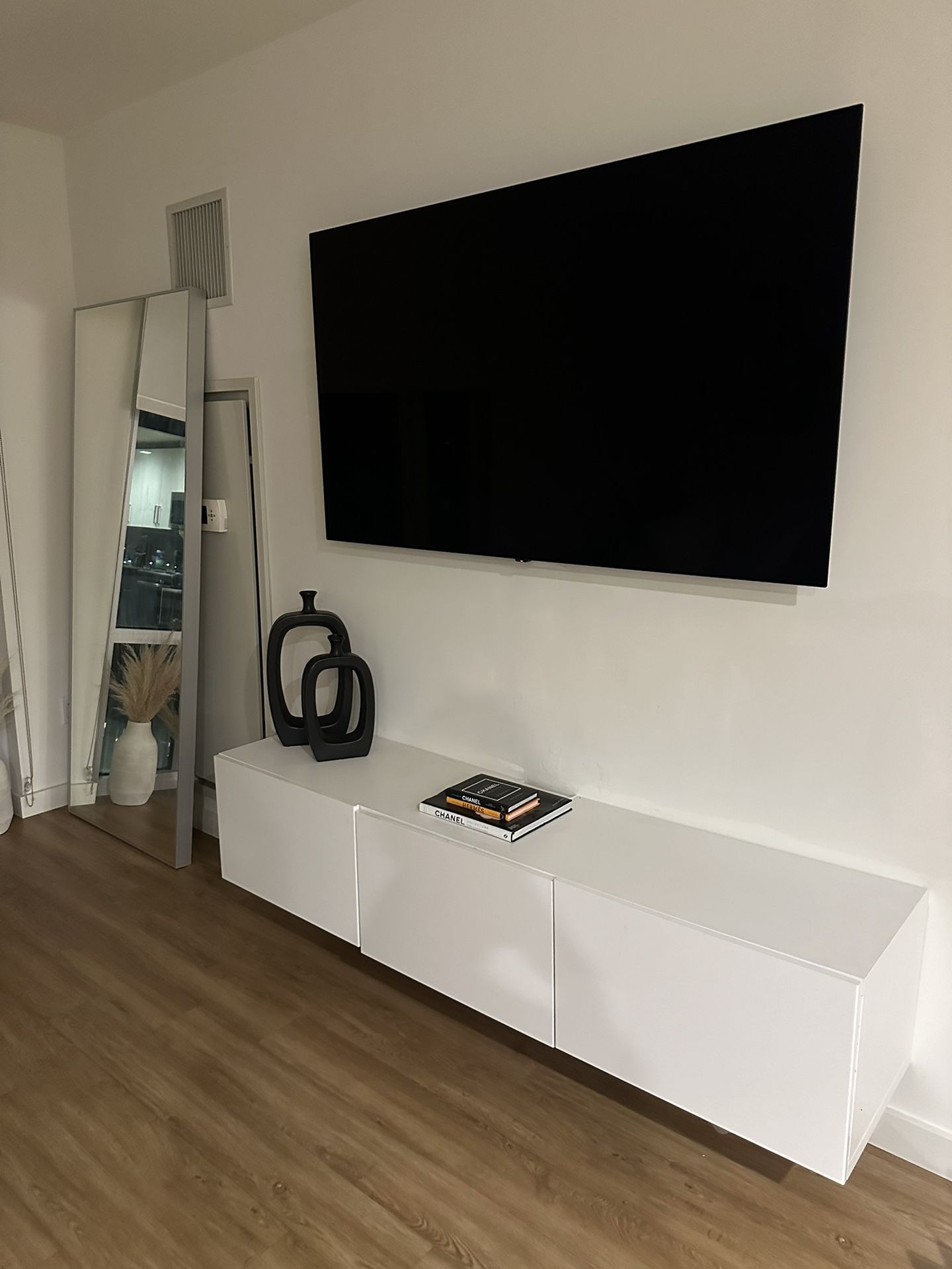 LG - 65" Class B2 Series OLED 4K UHD Smart webOS TV