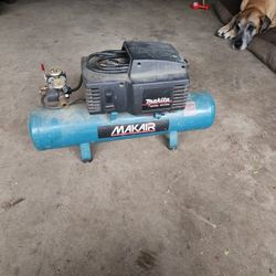 Makita Air Compressor 2.5 Gal