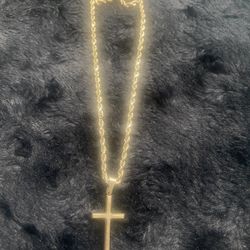 14 Carat Rope Chain And Cross Pendant