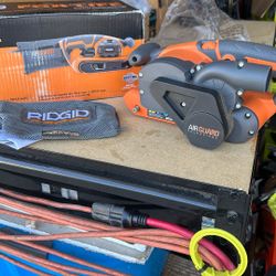RIDGID 6.5 Amp Corded 3 in.W × 18 in.L Heavy-Duty Variable Speed Belt Sander with AIRGUARD Technology.  Item #259