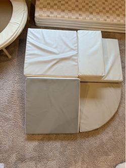 Neutral soft play blocks