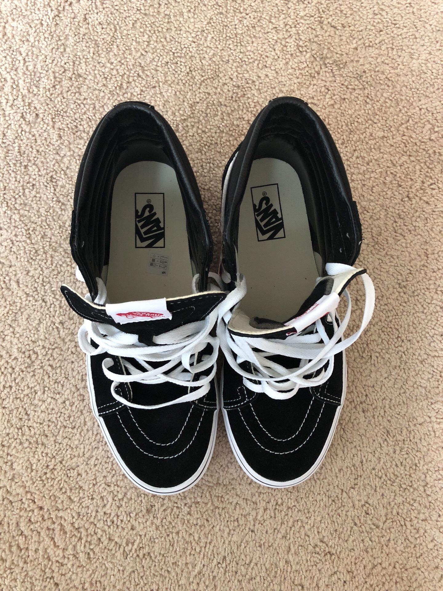 Vans shoes never worn