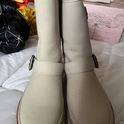 Brand New Ugg W Classic Rebel Biker Short Size 7