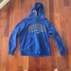 Blue Sweatshirt/Hoodie 