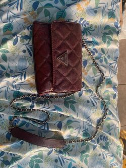 Guess purse