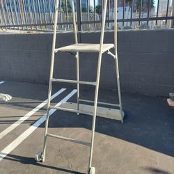 Working Platform Ladder, Folds Flat When Not In Use, Very Solid And Sturdy,  Industrial Grade 