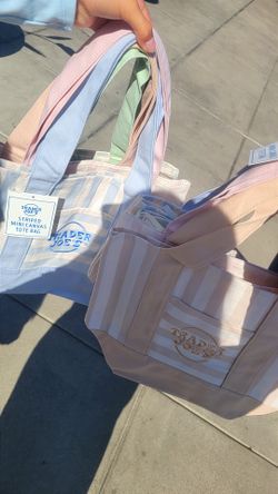 Tote bags