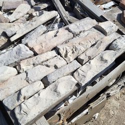 SURPLUS STONE VENEER $500 PER PALLET (100 SQUARE FEET PER PALLET)