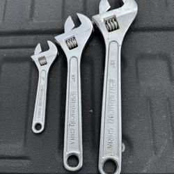 Pittsburgh Adjustable Wrench Set 