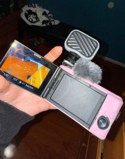 Sony ZV-f1