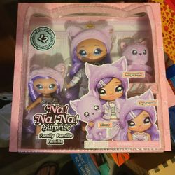 Na Na Na Dolls