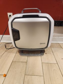Fellowes Area Max Pro am3- Air Purifier 