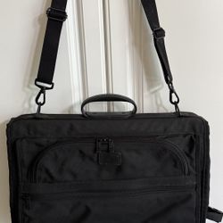 Tumi Trifold Garment Bag Carry-on, Preowned, Great Shape, No Issue
