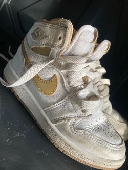 Air Jordan 1 High White Gold Sneakers
