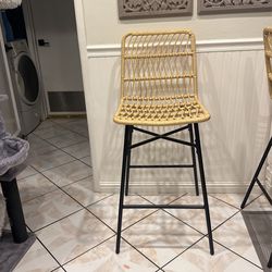 High Bar Chair
