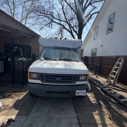 Ford e350 Work truck
