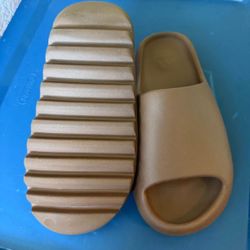 Yeezy Slides
