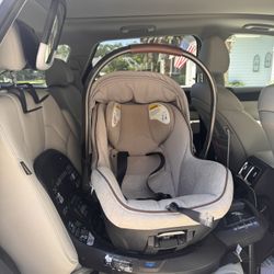Maxi-Cosi rotating infant car seat