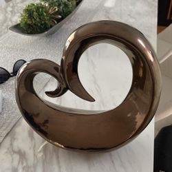 Heart shaped decore