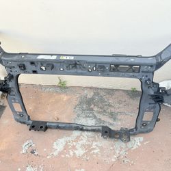 Radiator Support Core  641012K050 for Kia Soul 2012-2013 Used