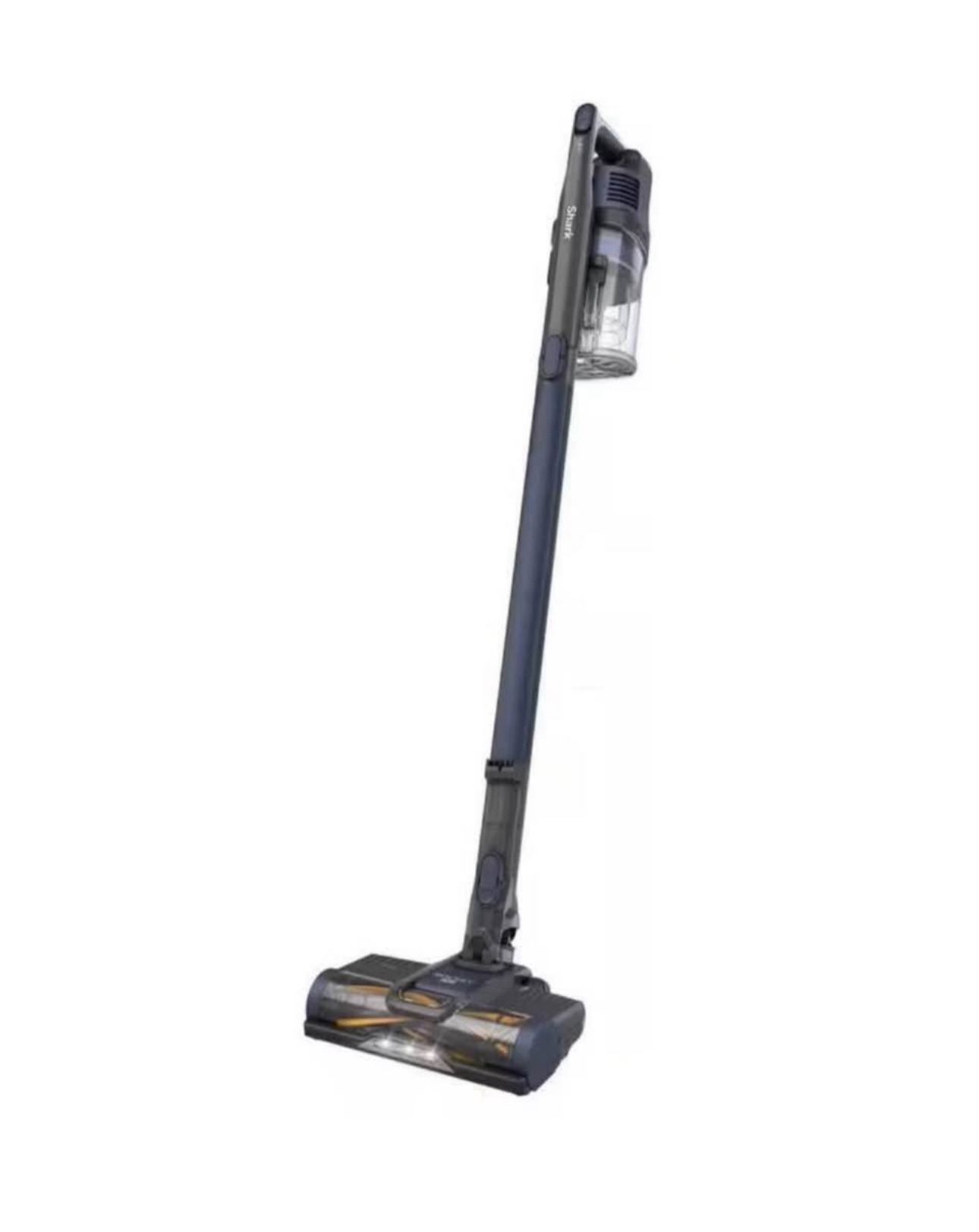 Shark Pet Pro Bagless Cordless Washable Filter Stick Vacuum for Multisurface, Carpet & Hardwood/Wood Laminate Surfaces in Blue