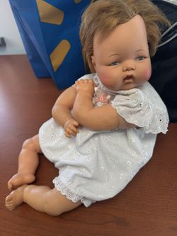Vintage 1960s Thumbelina Baby Doll 