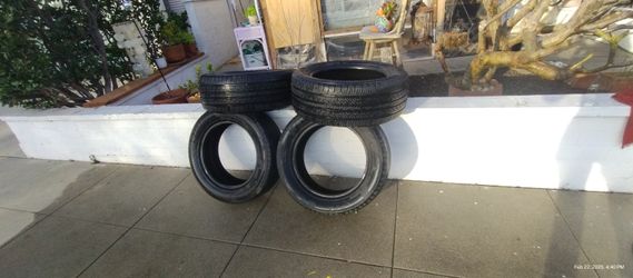 3Really Good Tread Farride Tires. P255 55 R 18