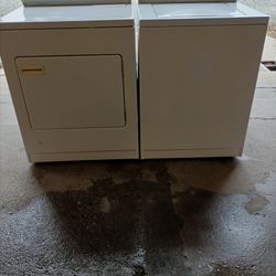 Heavy Duty Whirlpool Washer And Gas Dryer They Both Work Great Free Delivery And Hook Up