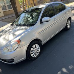 2011 Hyundai Accent