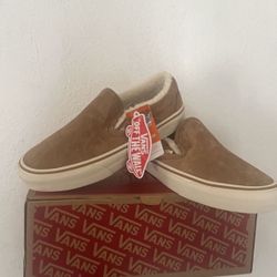 Brown fur vans