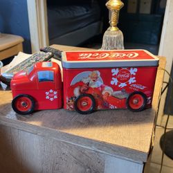 Vtg Coca Cola Coke Christmas Tin Truck With Santa Claus Great Condition