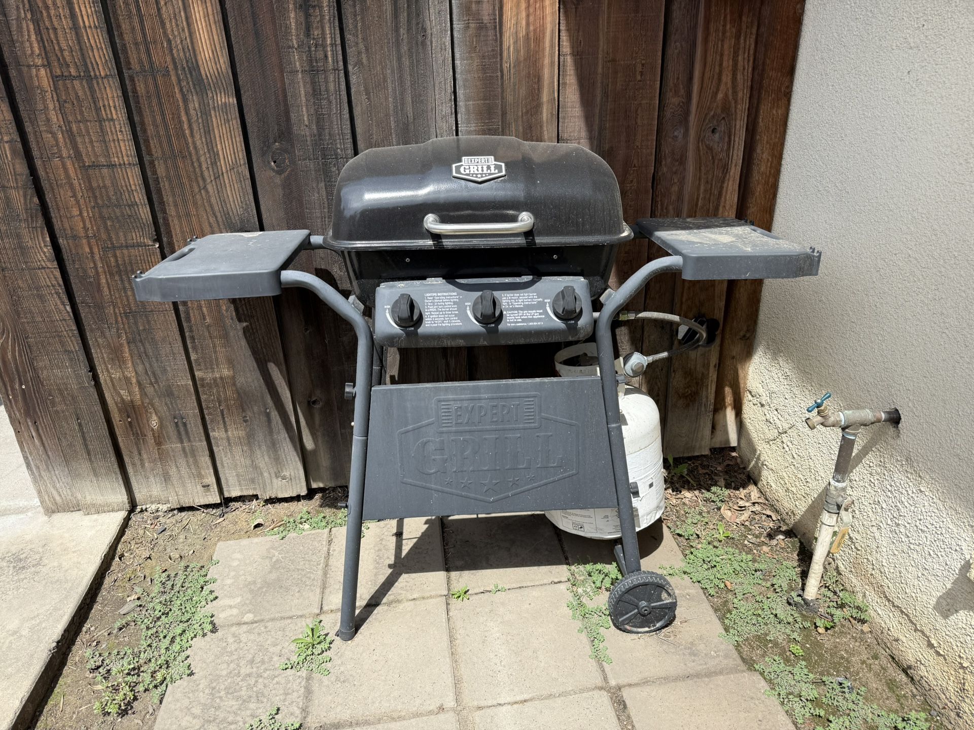 Bbq Grill With Propane Tank