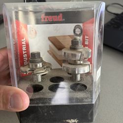 Freud Adjustable Shaker Router Bit Set 