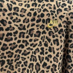 Nike Women’s Leopard Embroidered Sweatshirt 