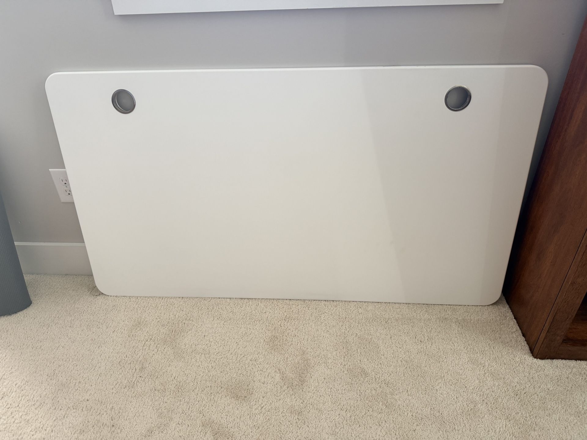 White Desk Tabletop ** FREE **
