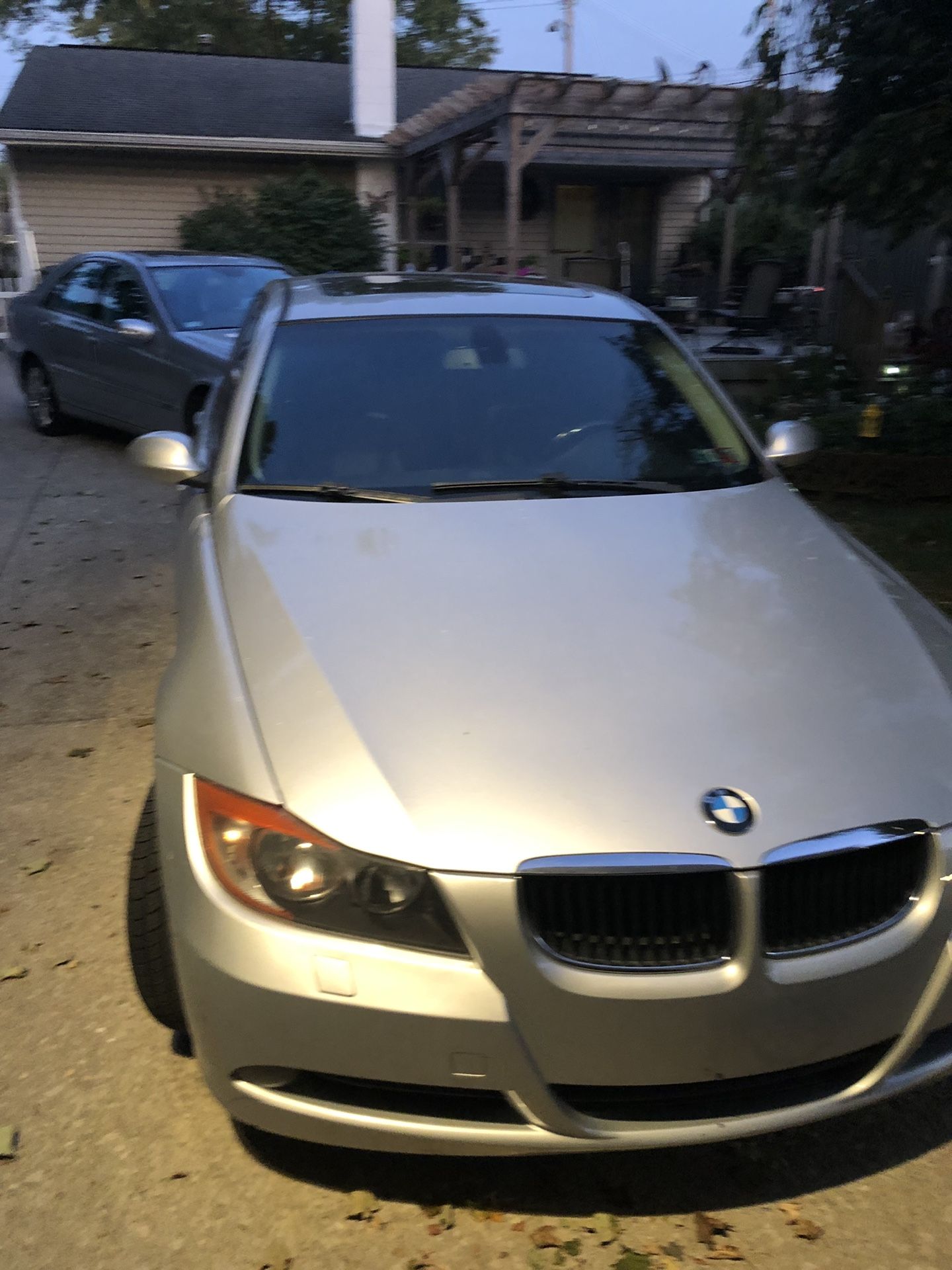 207 BMW 328ix