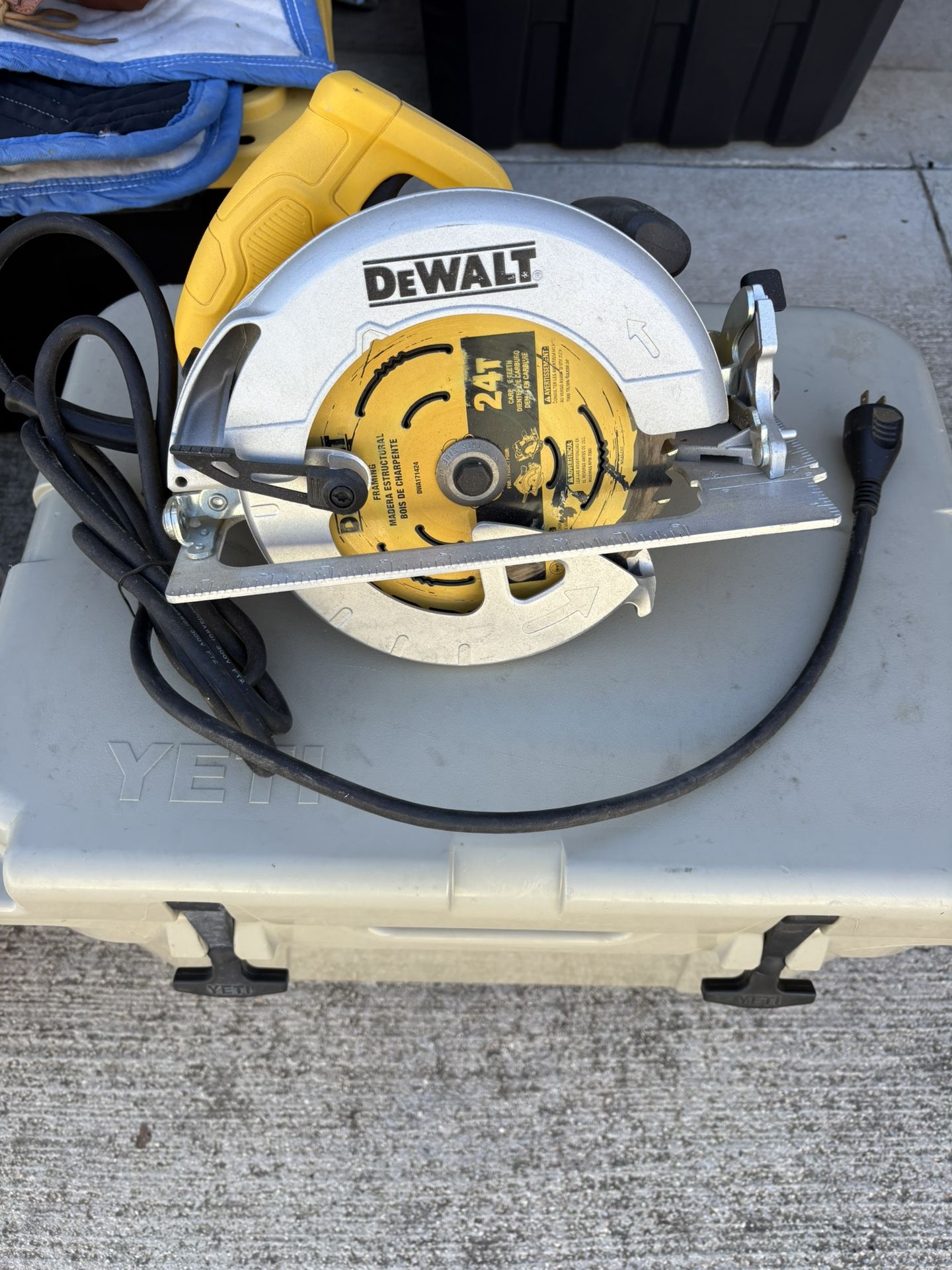 Dewalt Circular Saw Corded 