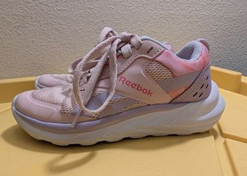 Free! Little Girls Reebok Athletic Shoes Size 12 - Everett, Wa