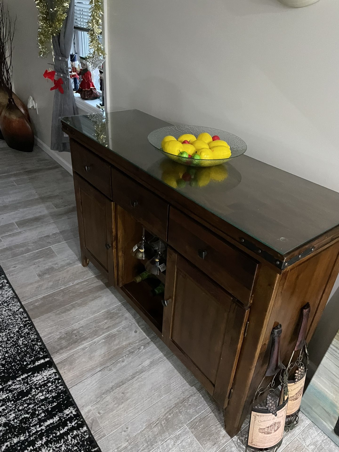 Wood armoire