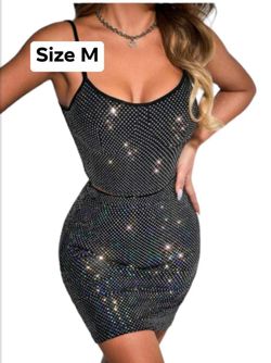 New women’s Rhinestone Two-Piece Crop Top and Skirt Set Size M
