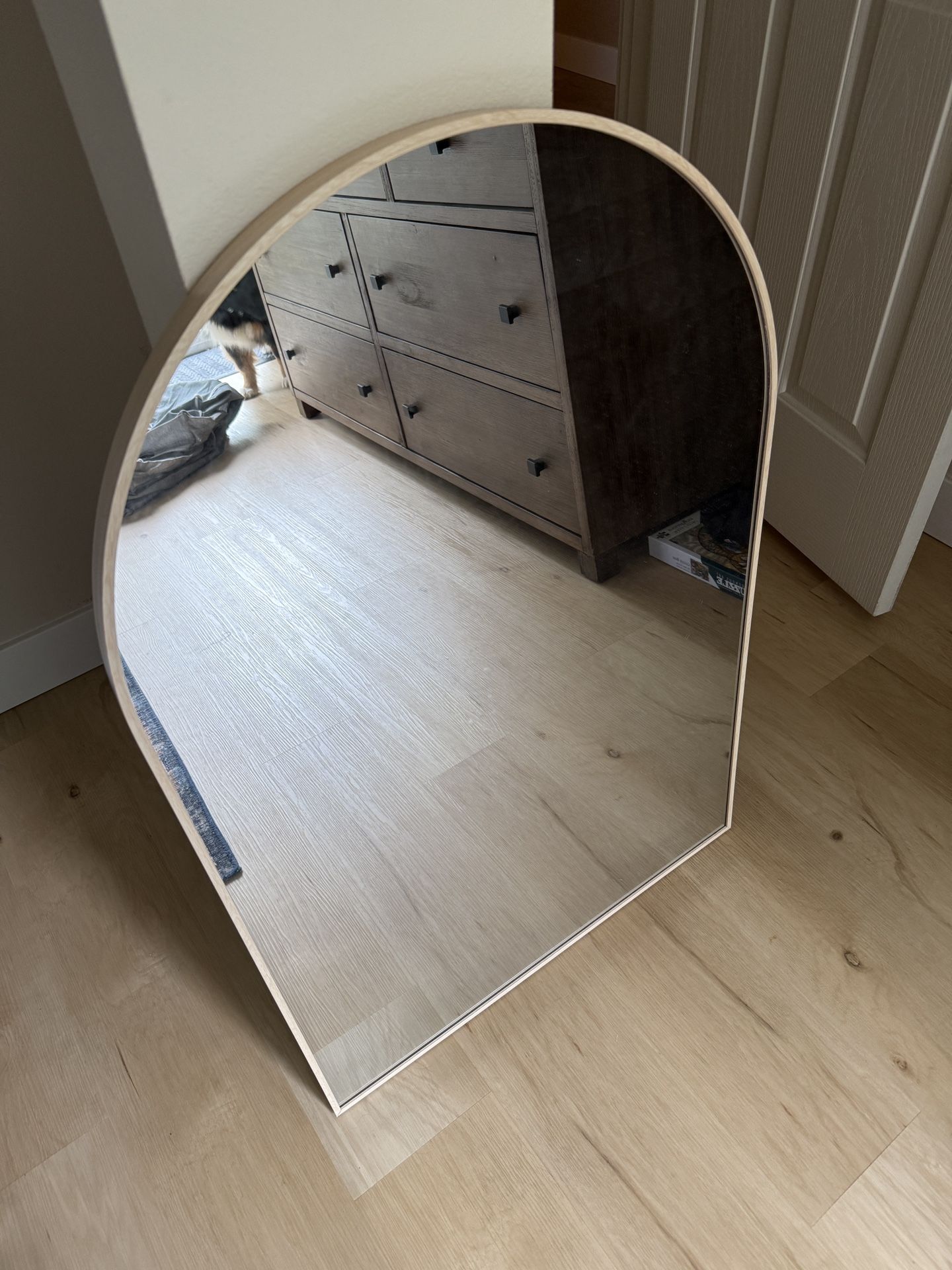 3x2 Foot Arched Mirror