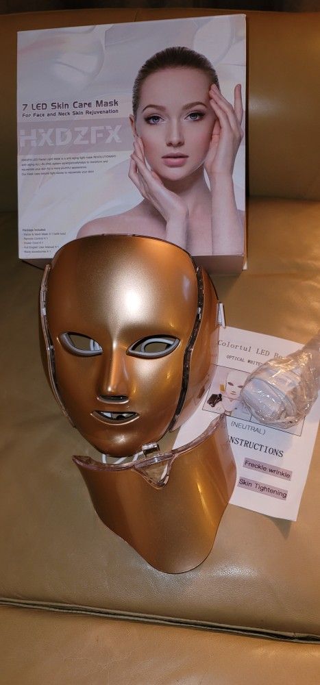 Brand New - 7 Color Led Facial/Neck Light Therapy Mask