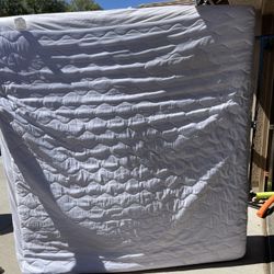 Mattress, Headboard, Bed frame, Box Springs